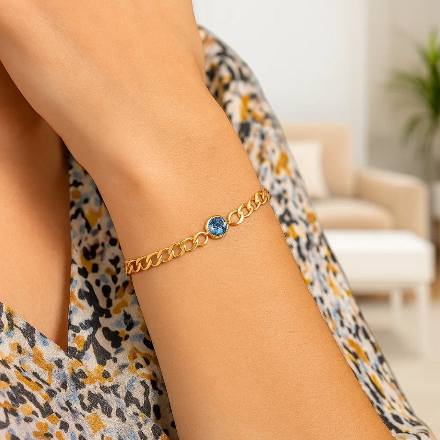 Blue Topaz Bezel Bracelet in 14K Yellow Gold